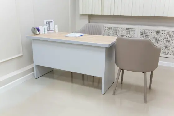 Özel poliklinik resepsiyonu